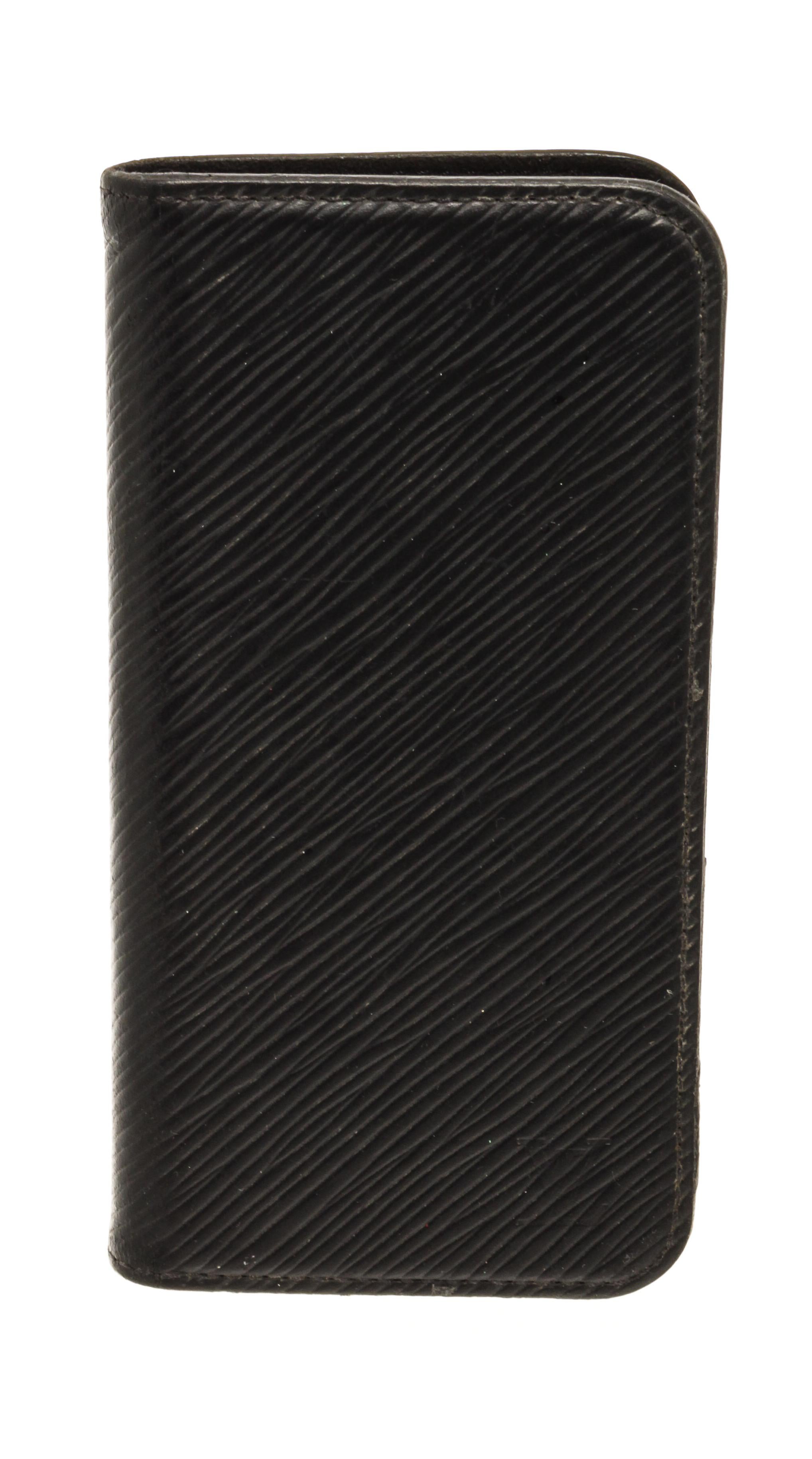 Louis Vuitton Black Epi Leather iPhone X Folio Case For Sale 3