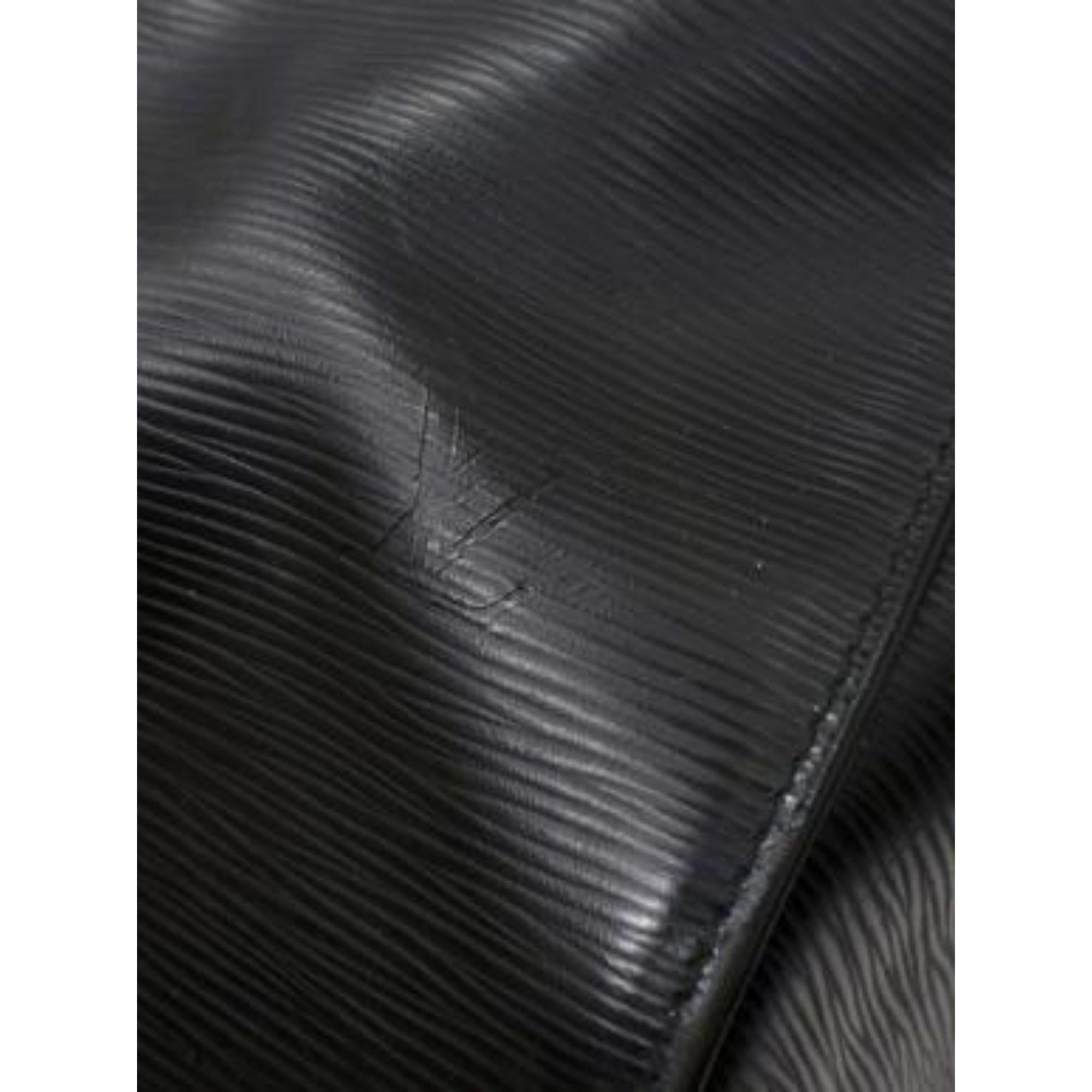 Louis Vuitton Black Epi Leather Keepall Bandoulière 55 For Sale 5