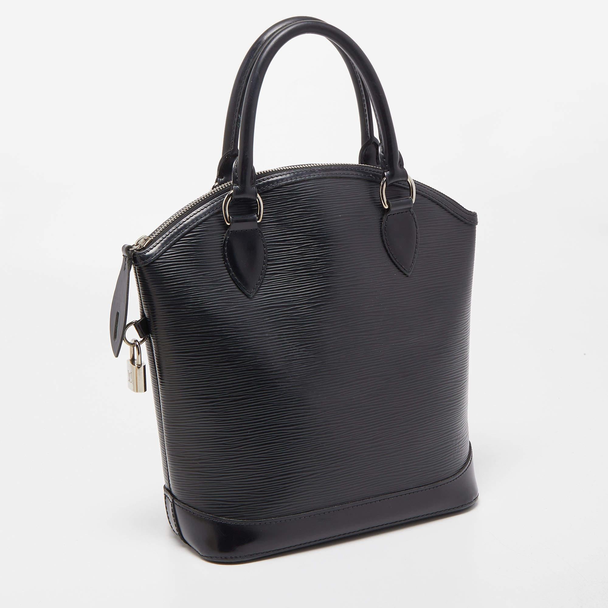 Women's Louis Vuitton Black Epi Leather Lockit Vertical Bag