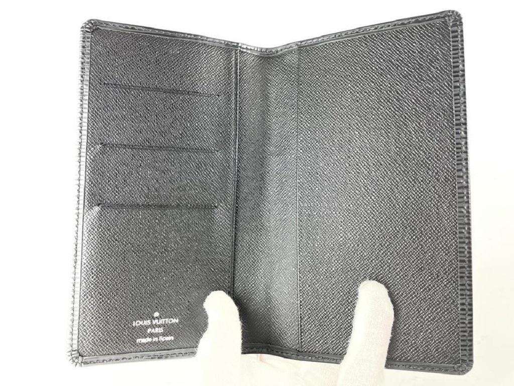 Louis Vuitton Black Epi Leather Long Bifold Card Holder Wallet Brazza James5l520 Bon état - En vente à Dix hills, NY