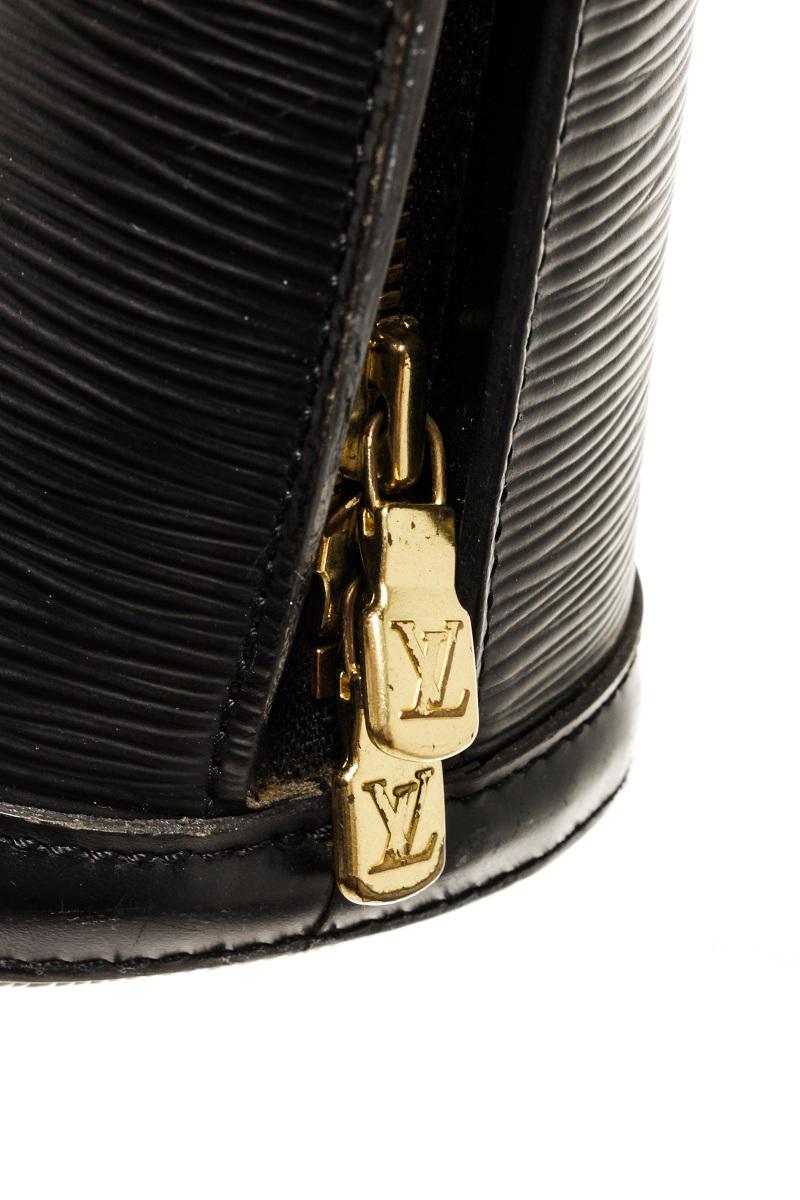 Louis Vuitton Black Epi Leather Lussac Shoulder Bag For Sale 1