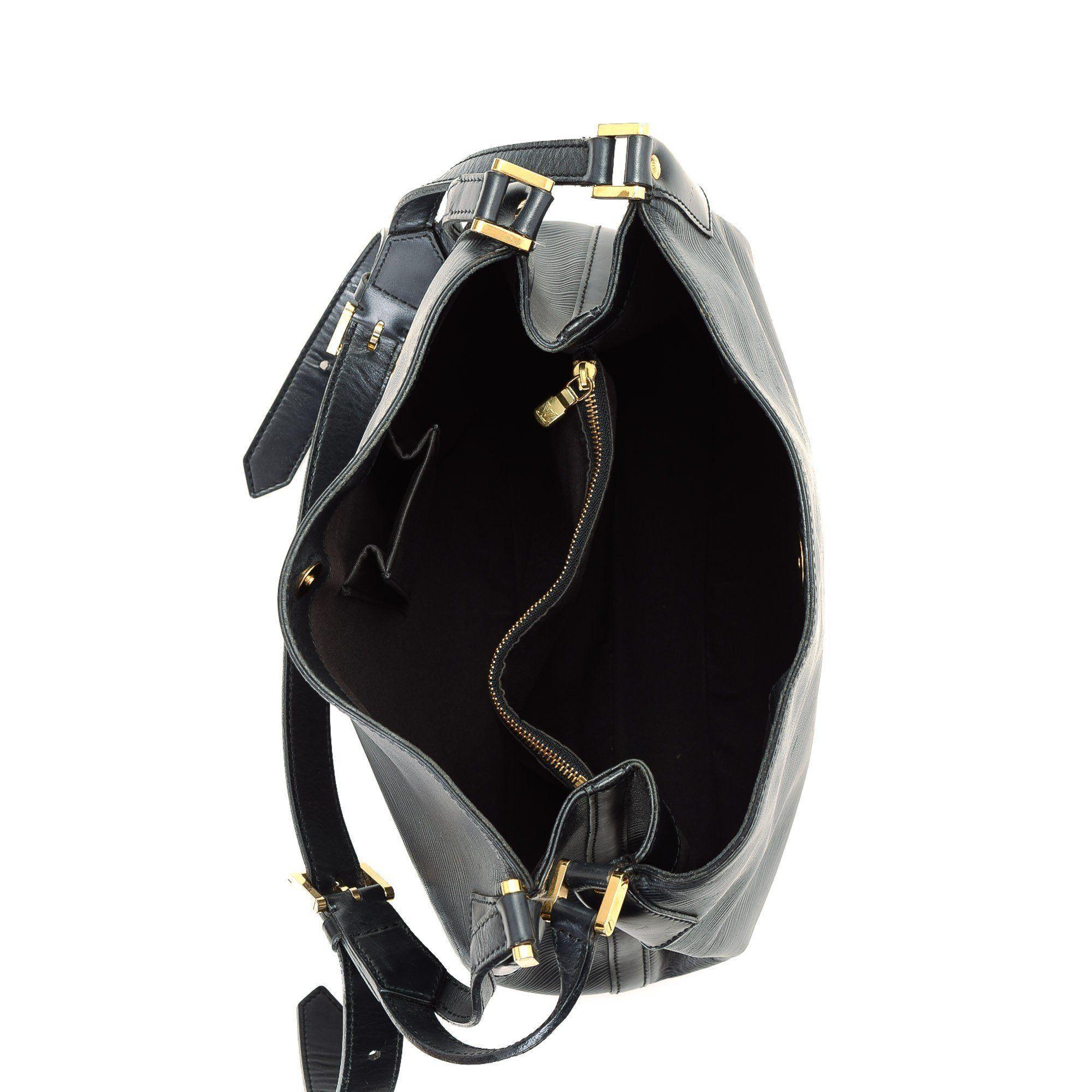 Louis Vuitton Black Epi Leather Mandara Shoulder Bag with black-tone hardware For Sale 5