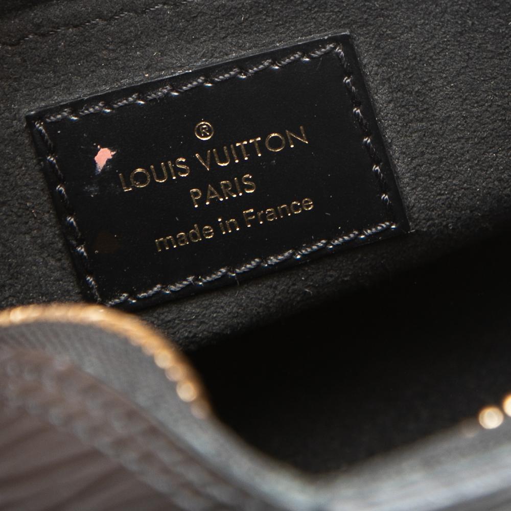 Louis Vuitton Black Epi Leather Mini Alma Bag In Good Condition In Dubai, Al Qouz 2