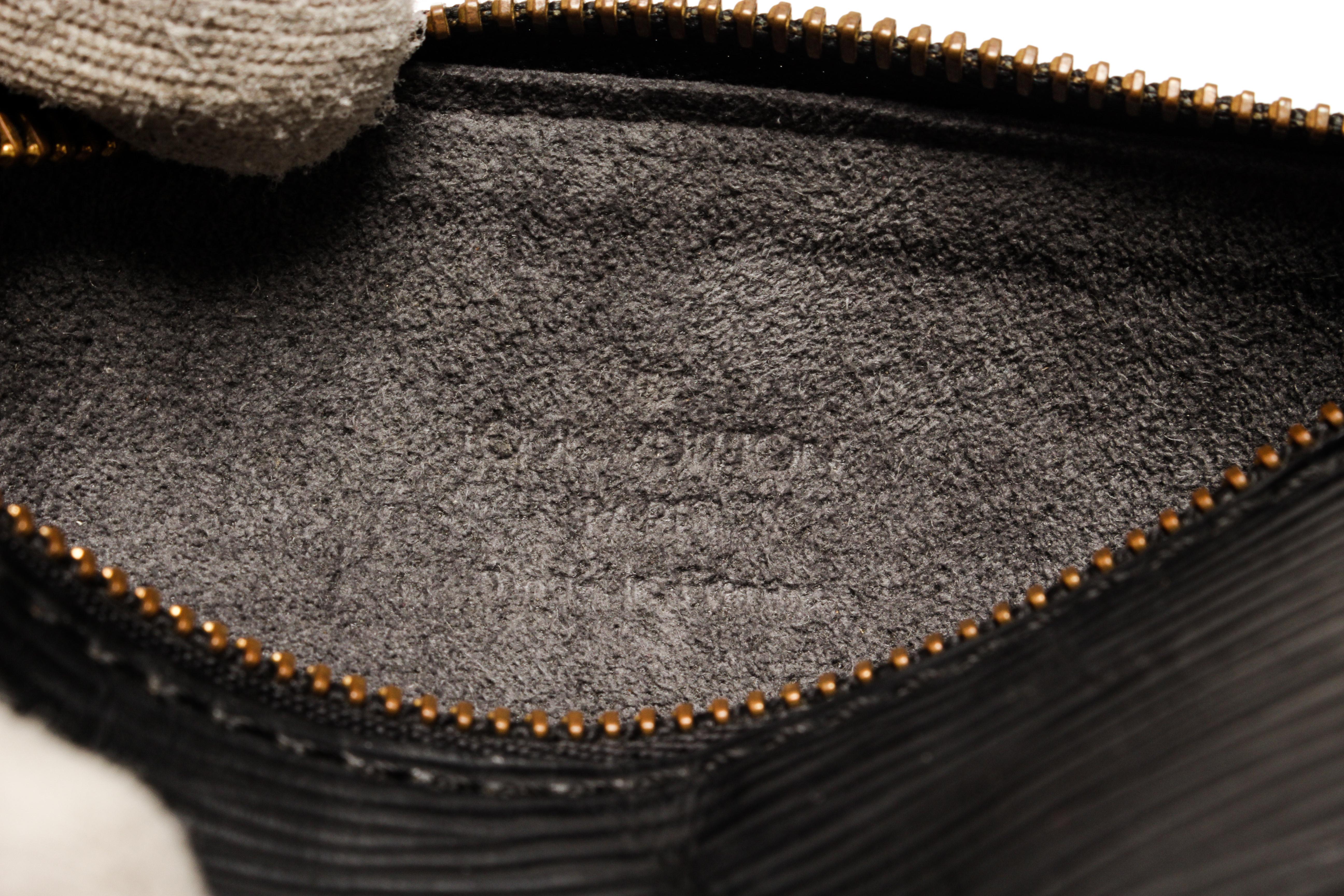 Louis Vuitton Black Epi Leather Mini Papillon Shoulder Bag 3