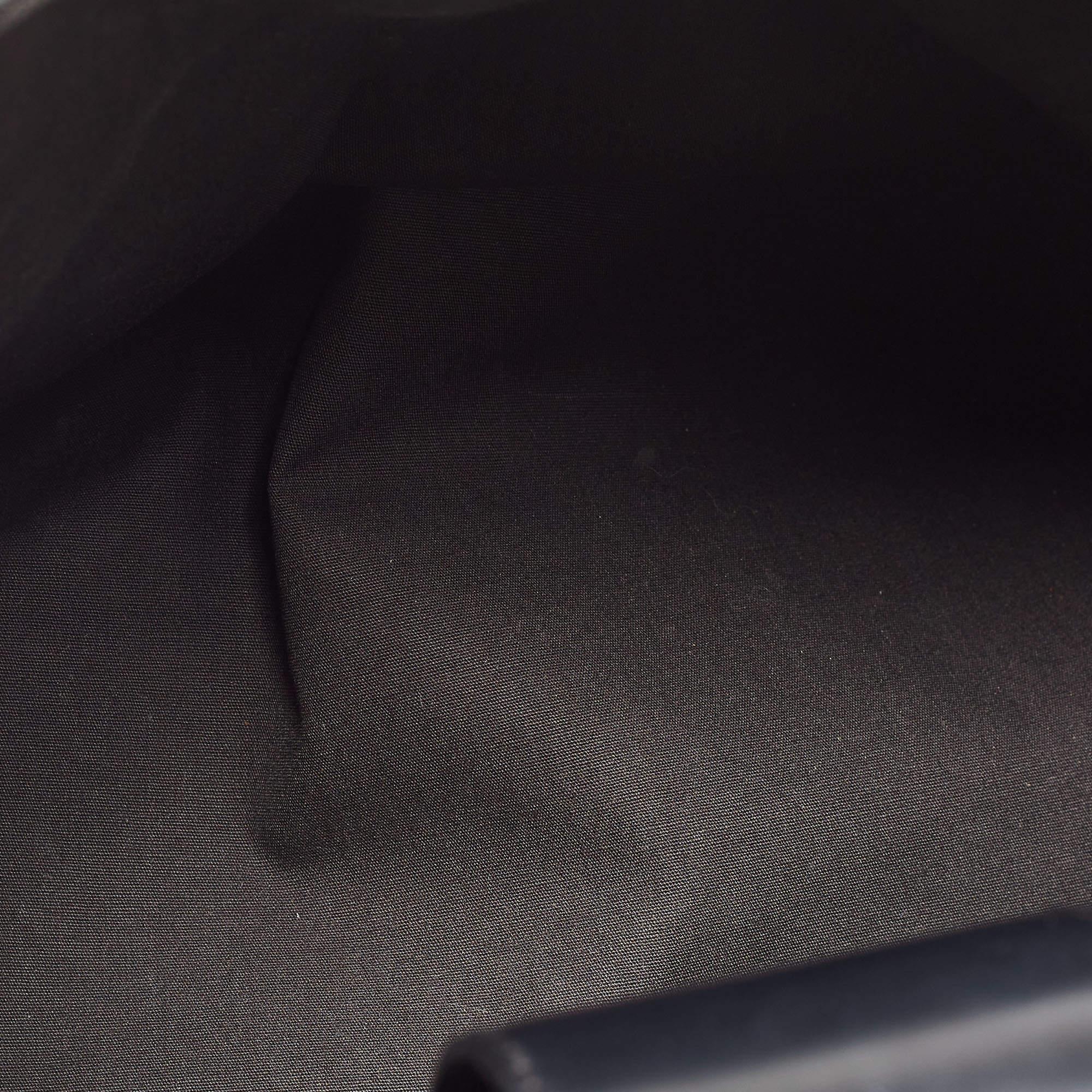 Louis Vuitton Black Epi Leather Montaigne GM Bag 3