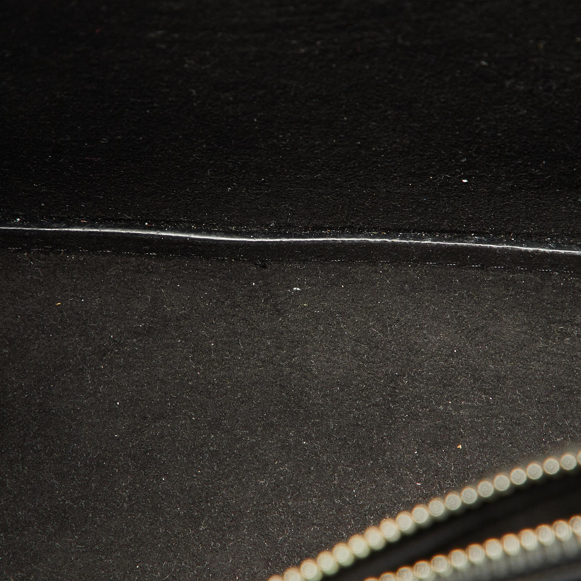 Louis Vuitton Black Epi Leather NeoNoe MM Bag For Sale 7