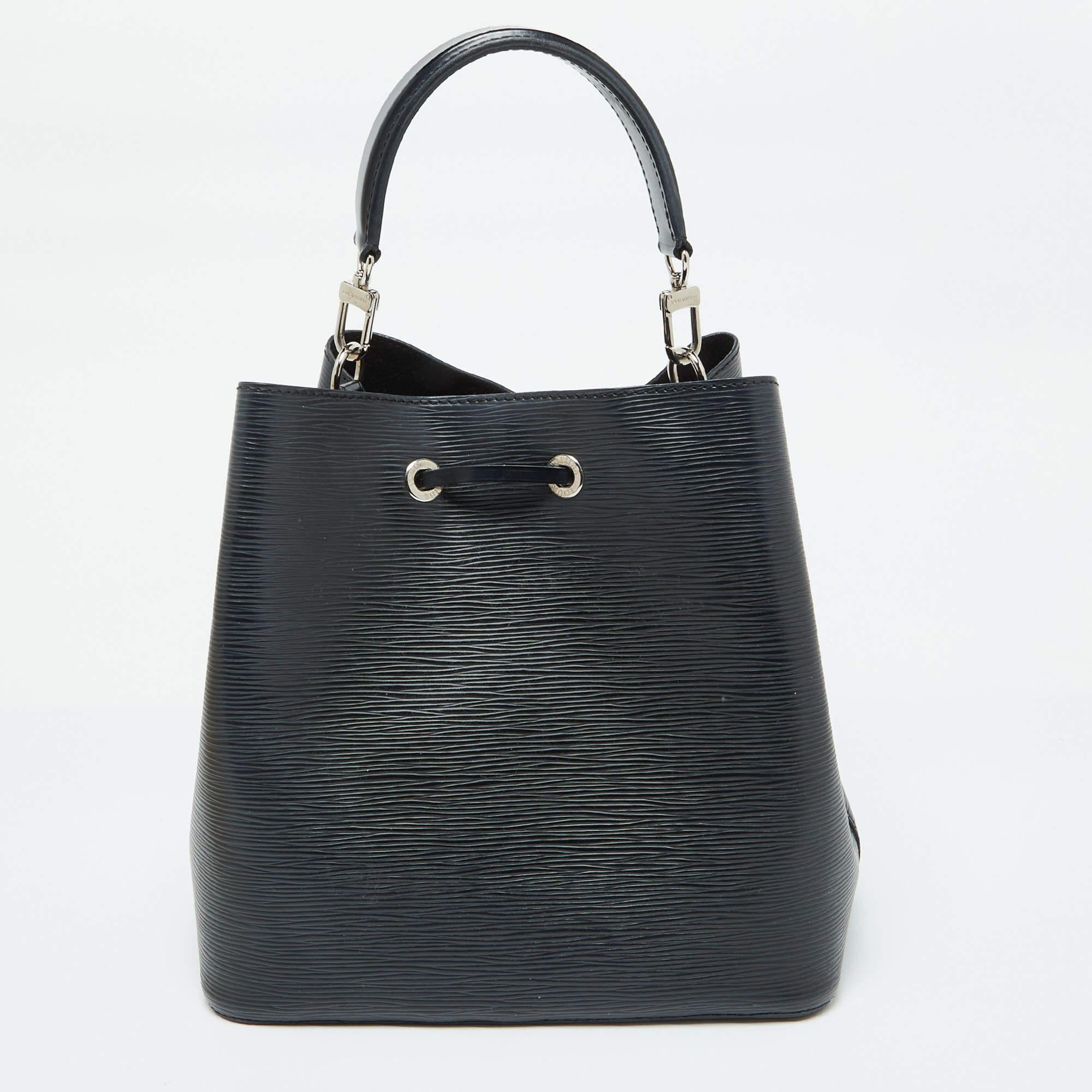 Women's Louis Vuitton Black Epi Leather NeoNoe MM Bag