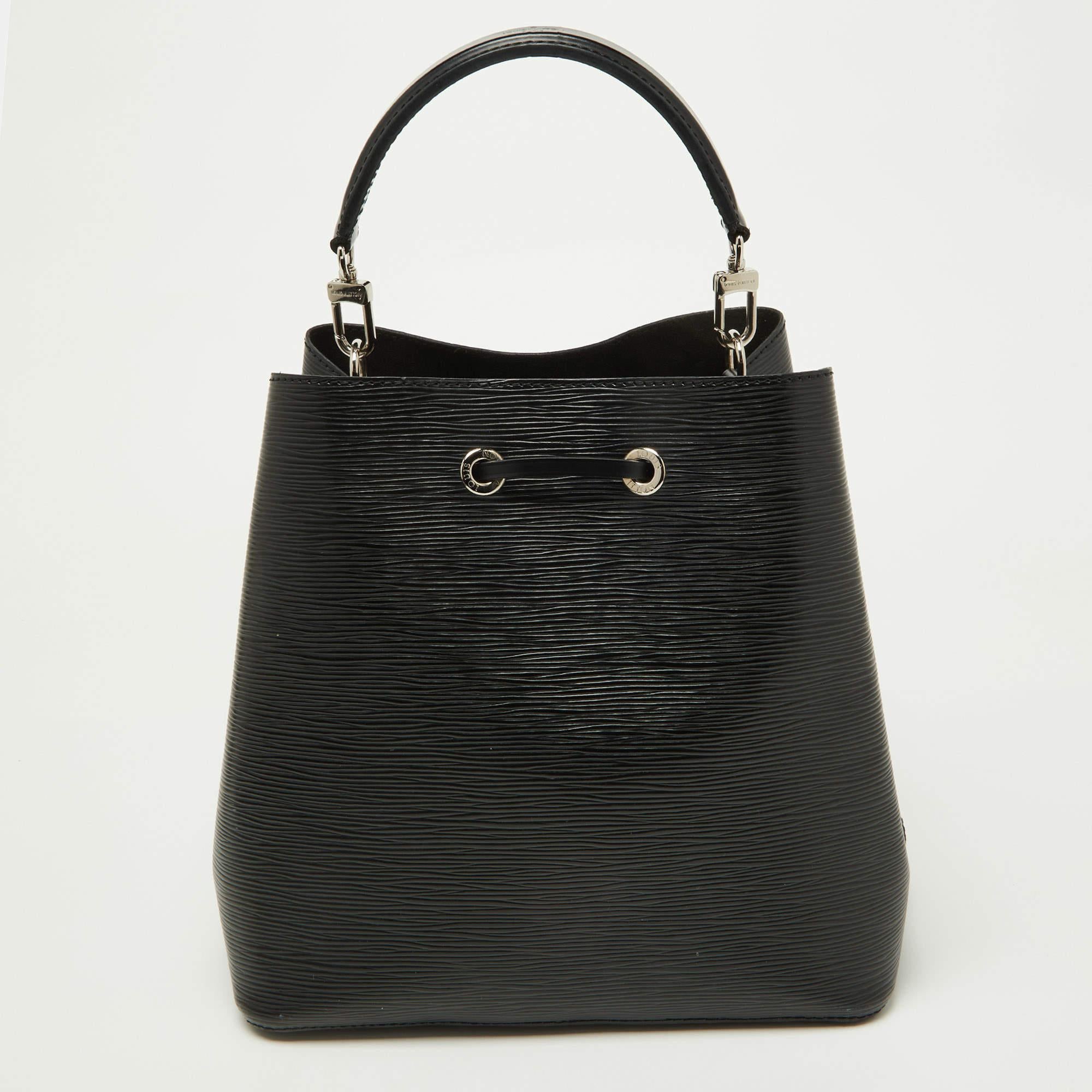 Women's Louis Vuitton Black Epi Leather NeoNoe MM Bag