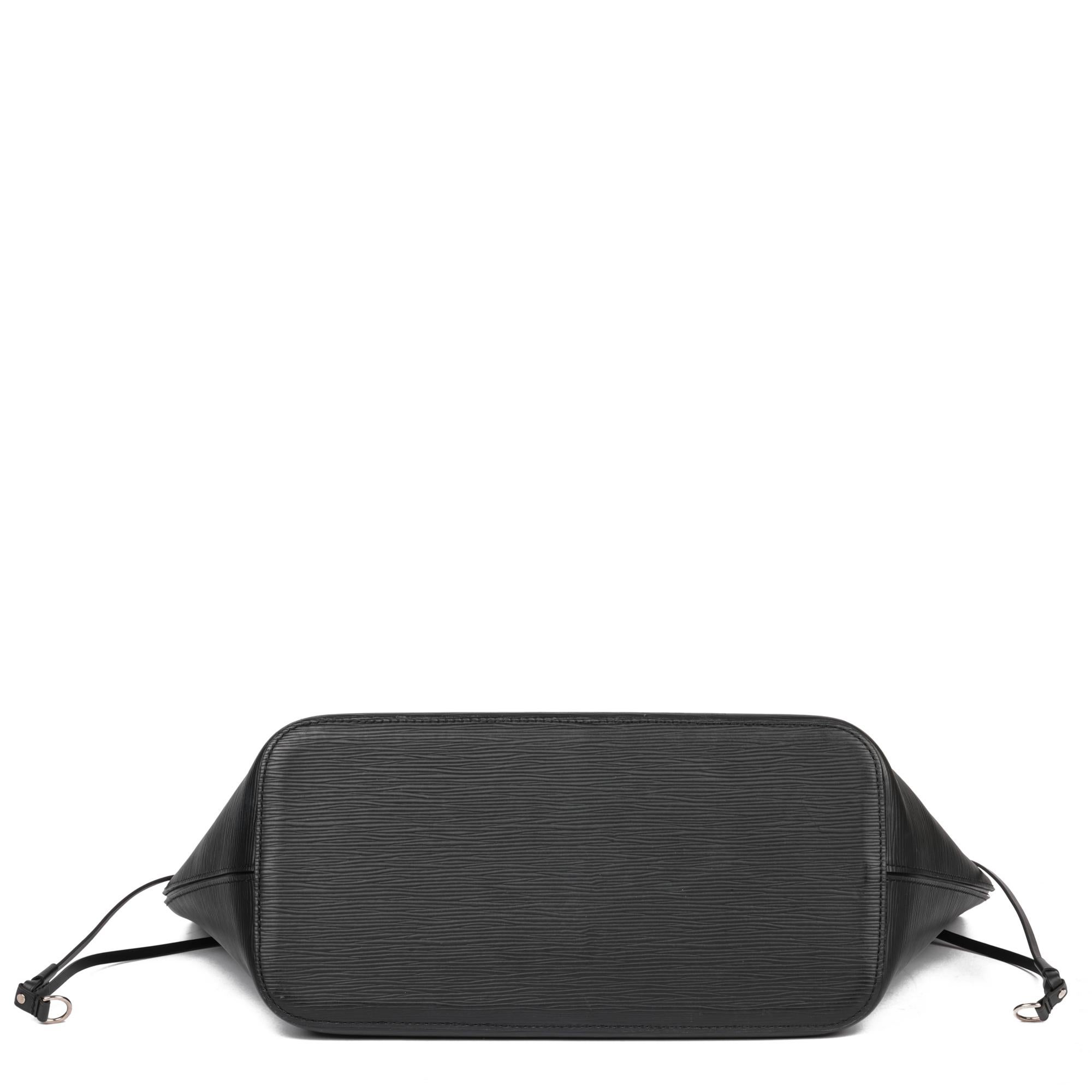 LOUIS VUITTON Black Epi Leather Neverfull MM 2
