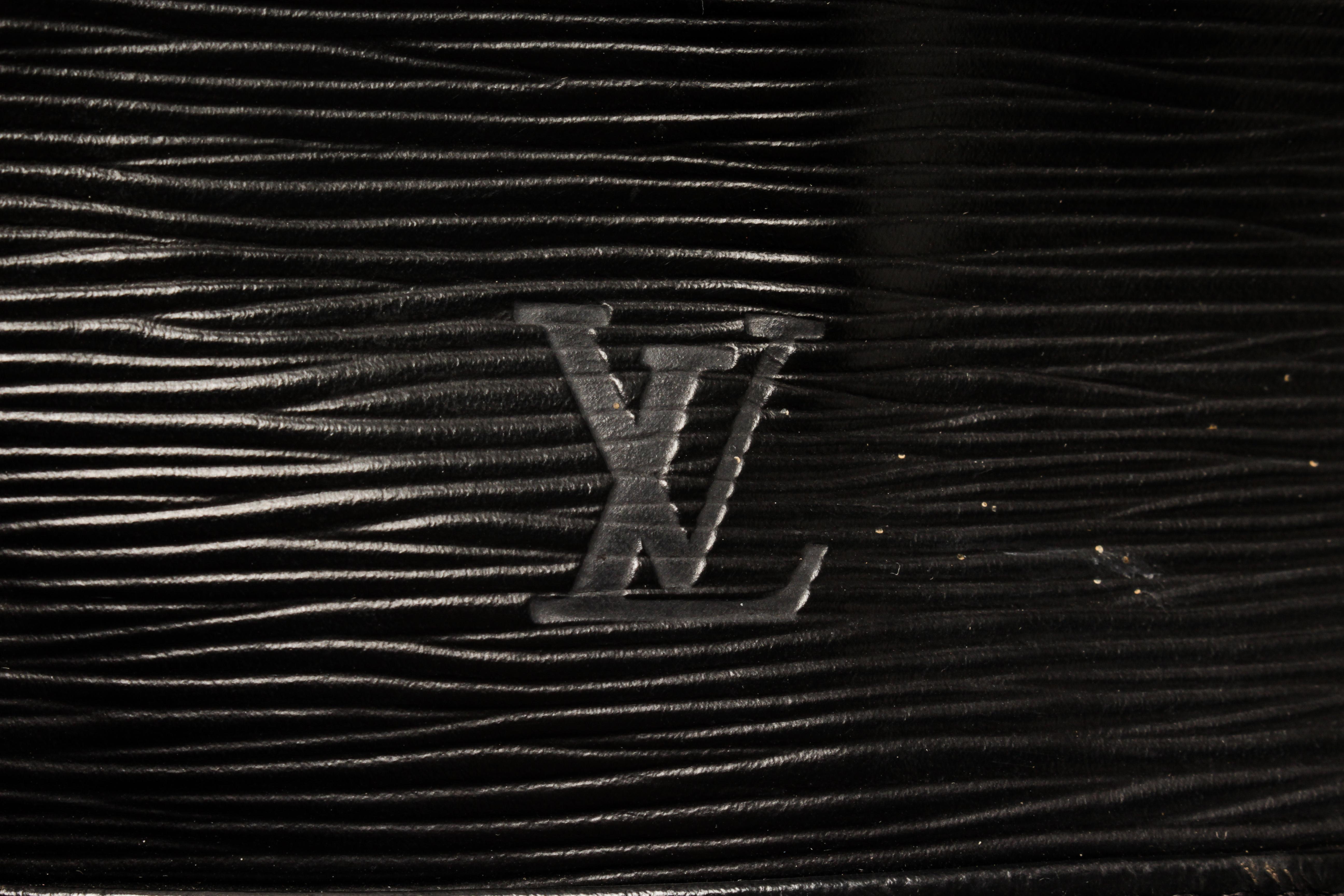 Louis Vuitton Black Epi Leather Noe 1