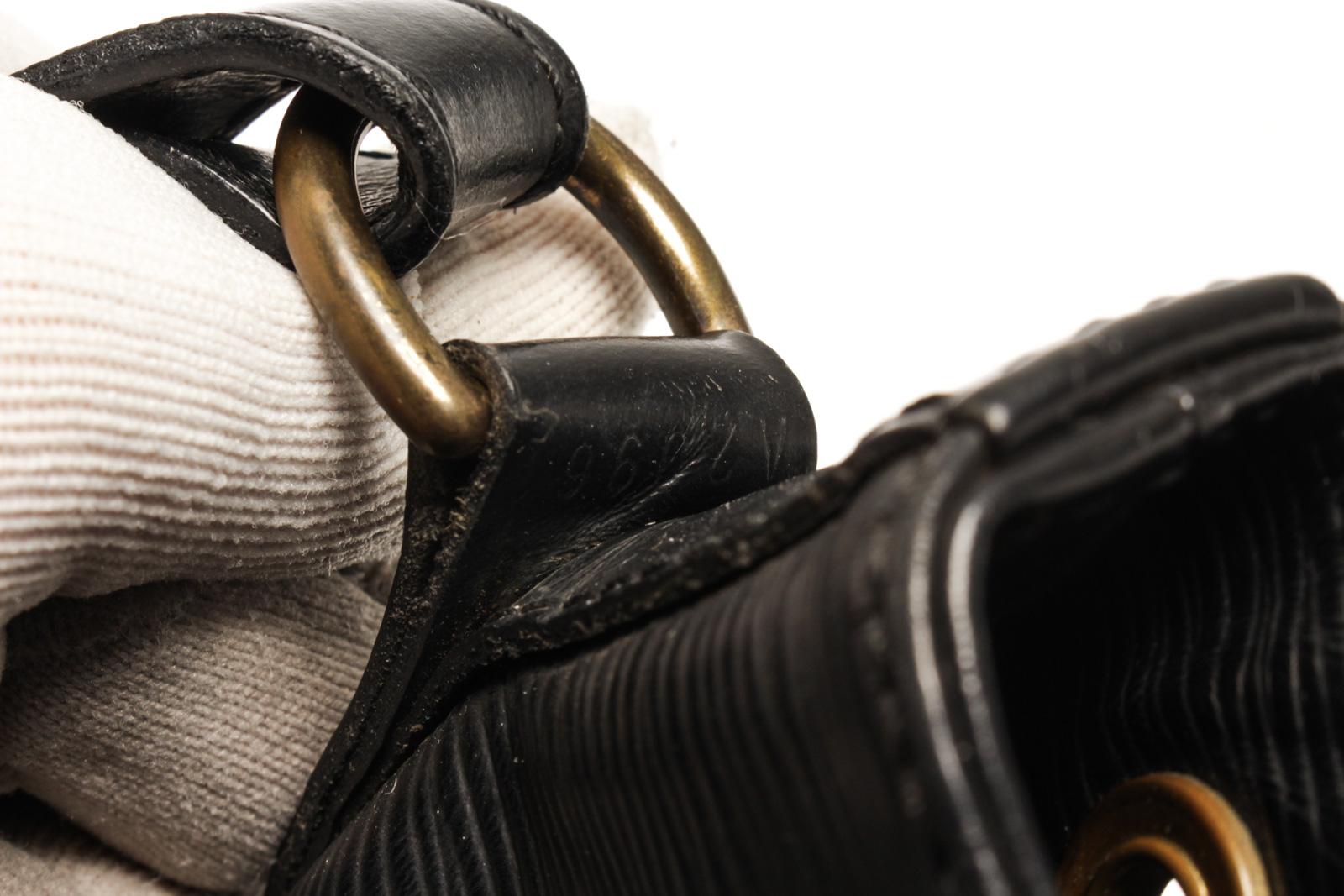 Louis Vuitton Black Epi Leather Noe GM Bucket Bag 4