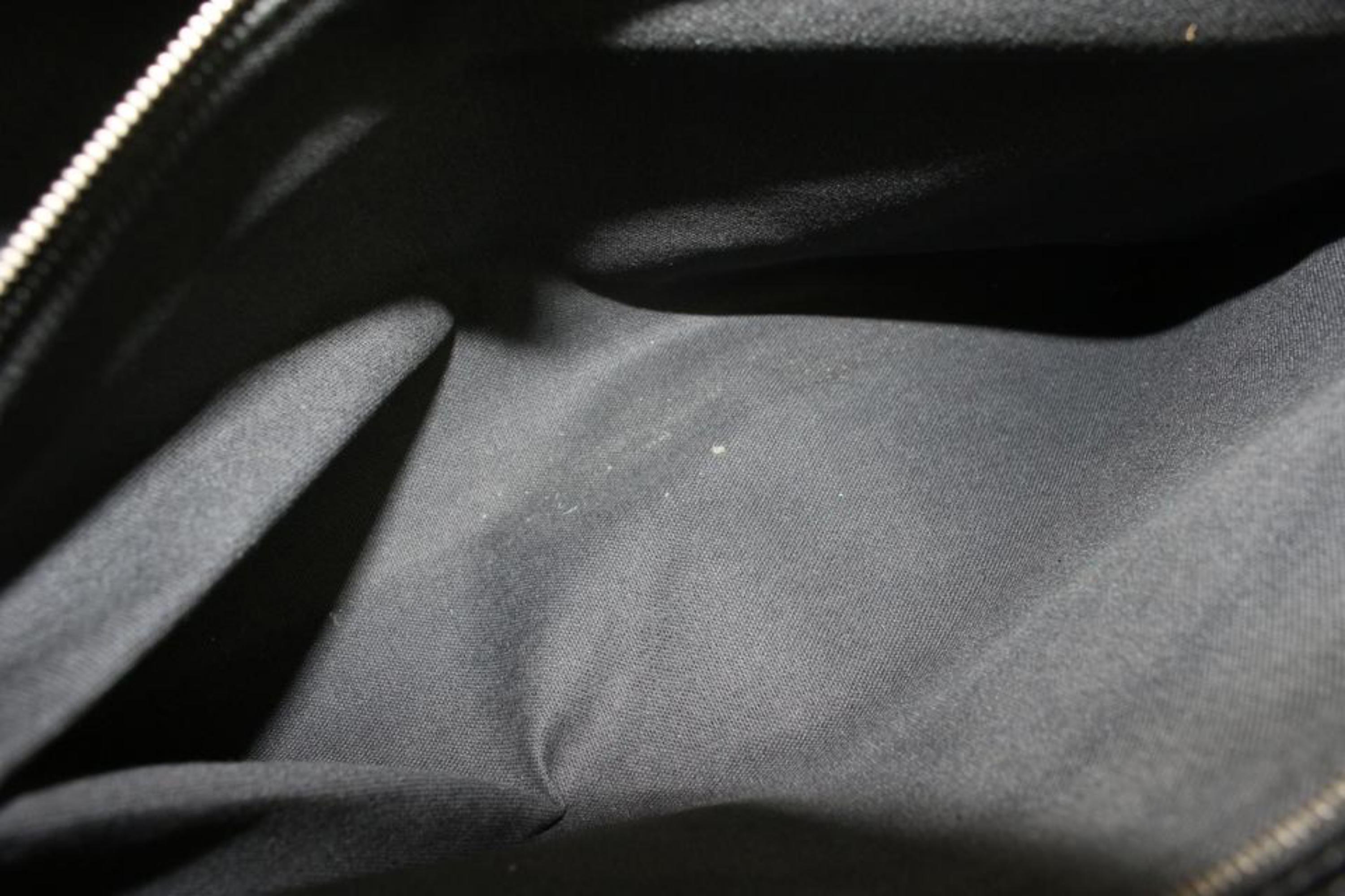 Louis Vuitton Epi Leder Noir Basano Messenger 2way Attache 45lk15, schwarz im Zustand „Gut“ im Angebot in Dix hills, NY
