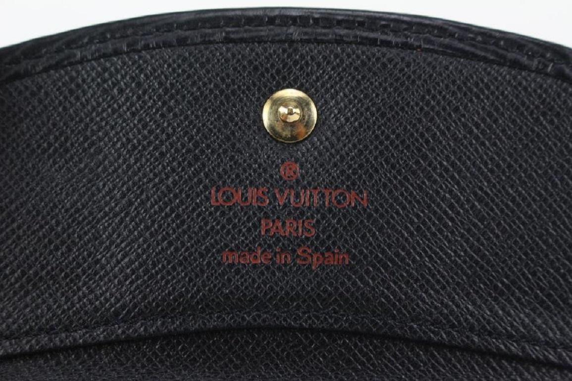 Louis Vuitton Black Epi Leather Noir Coin Purse Change Purse Compact Wallet In Good Condition For Sale In Dix hills, NY
