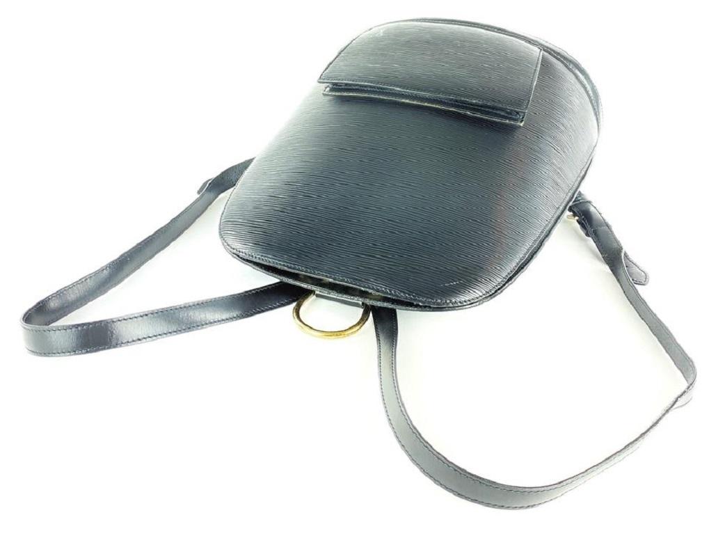 Louis Vuitton Black Epi Leather Noir Gobelins Backpack 62LV713 In Good Condition In Dix hills, NY