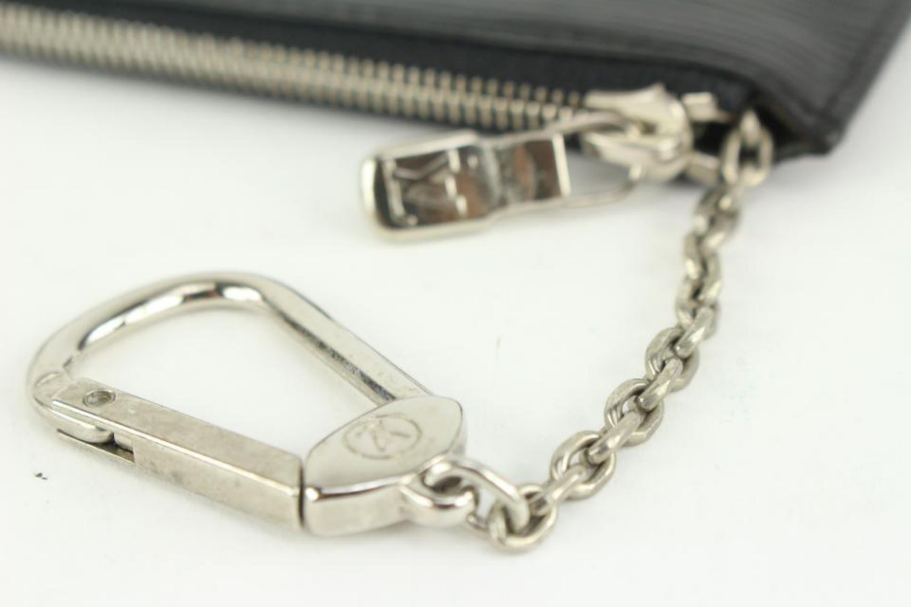 Louis Vuitton Black Epi Leather Noir Key Pouch Pochette Cles Silver 0LV29s For Sale 1