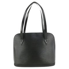 Louis Vuitton Black Epi Leather Noir Lussac Zip Shoulder Bag 119lv38