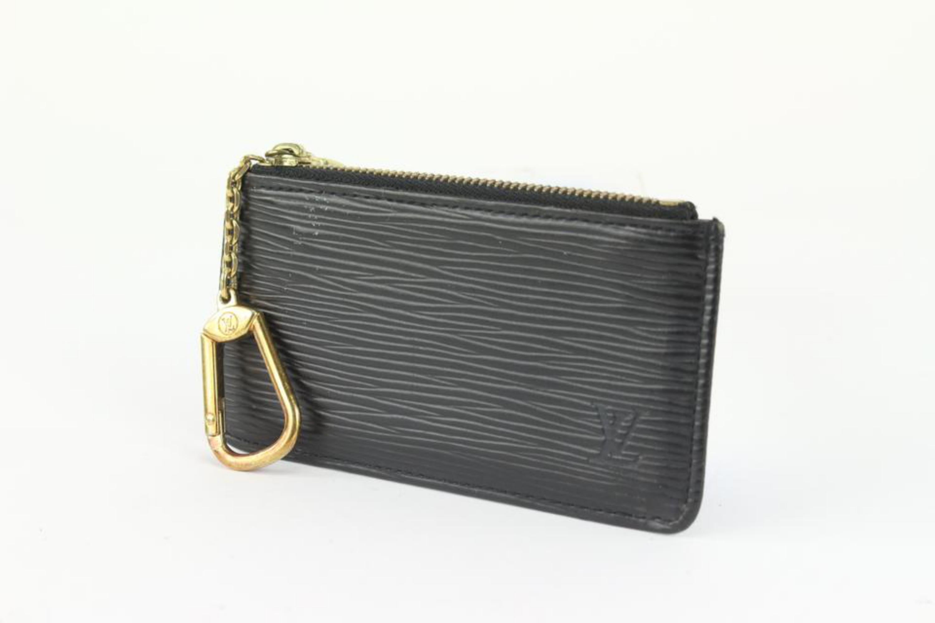 Louis Vuitton Black Epi Leather Noir Pochette Cles Key Pouch 1029lv38 For Sale 7
