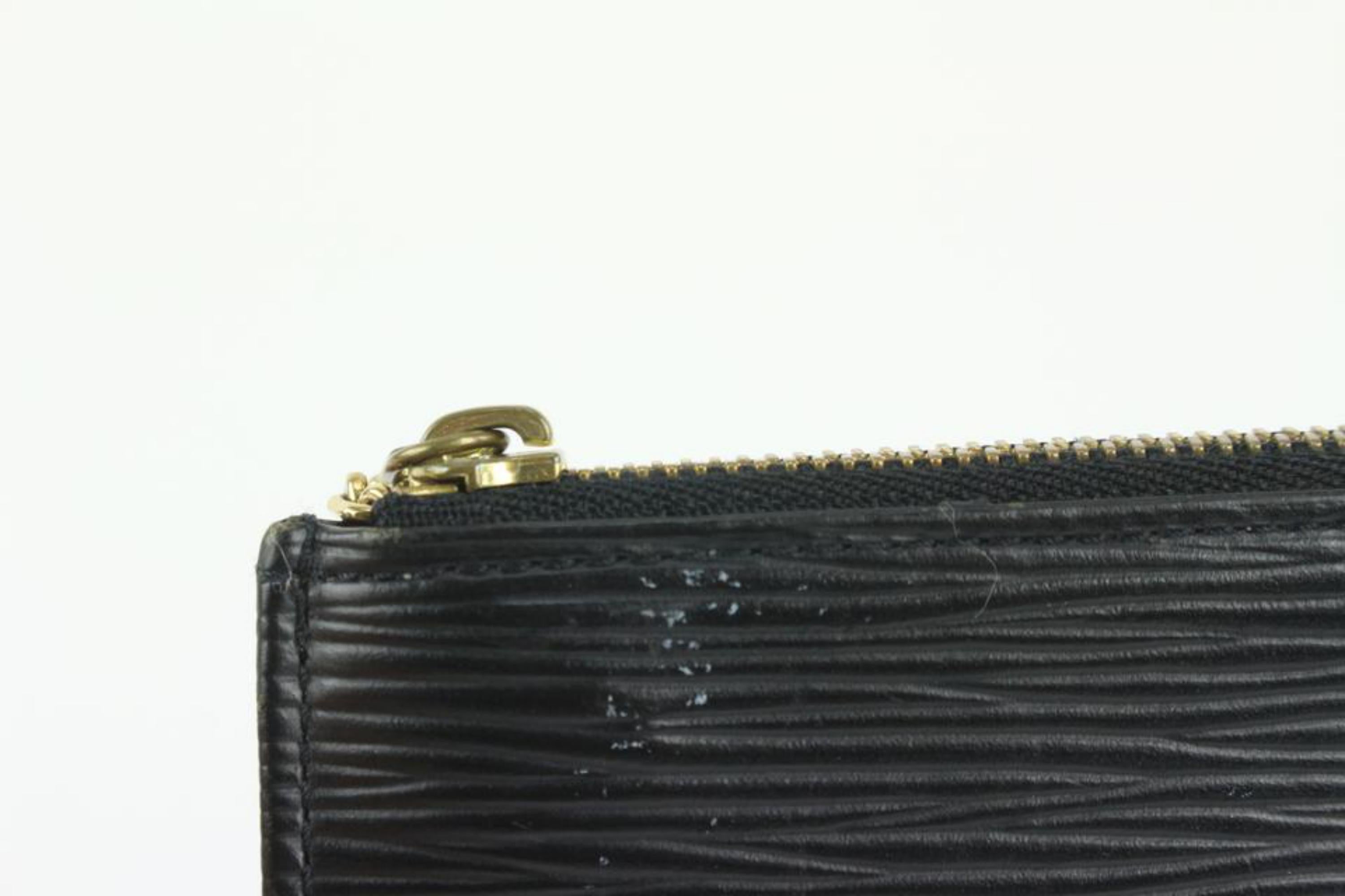 Louis Vuitton Schwarz Epi Leder Noir Pochette Cles Schlüsselanhänger aus Epi Leder 1029lv38 im Angebot 1