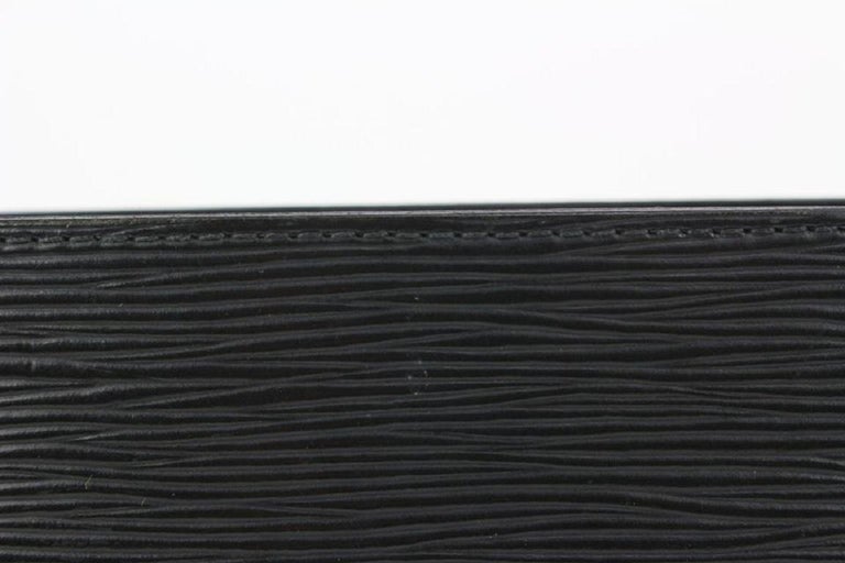 Louis Vuitton Black Epi Noir Pochette Homme Clutch 860193