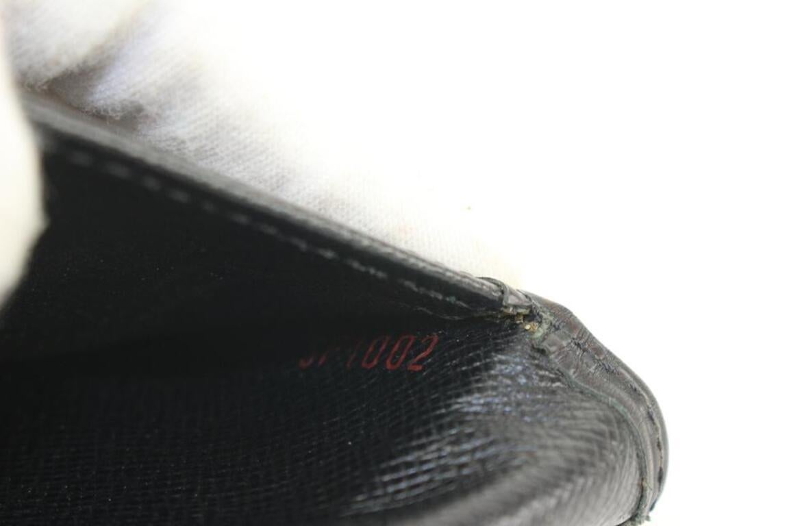 Louis Vuitton Black Epi Leather Noir Porte Cartes Card Holder Wallet 824lv51 In Good Condition In Dix hills, NY
