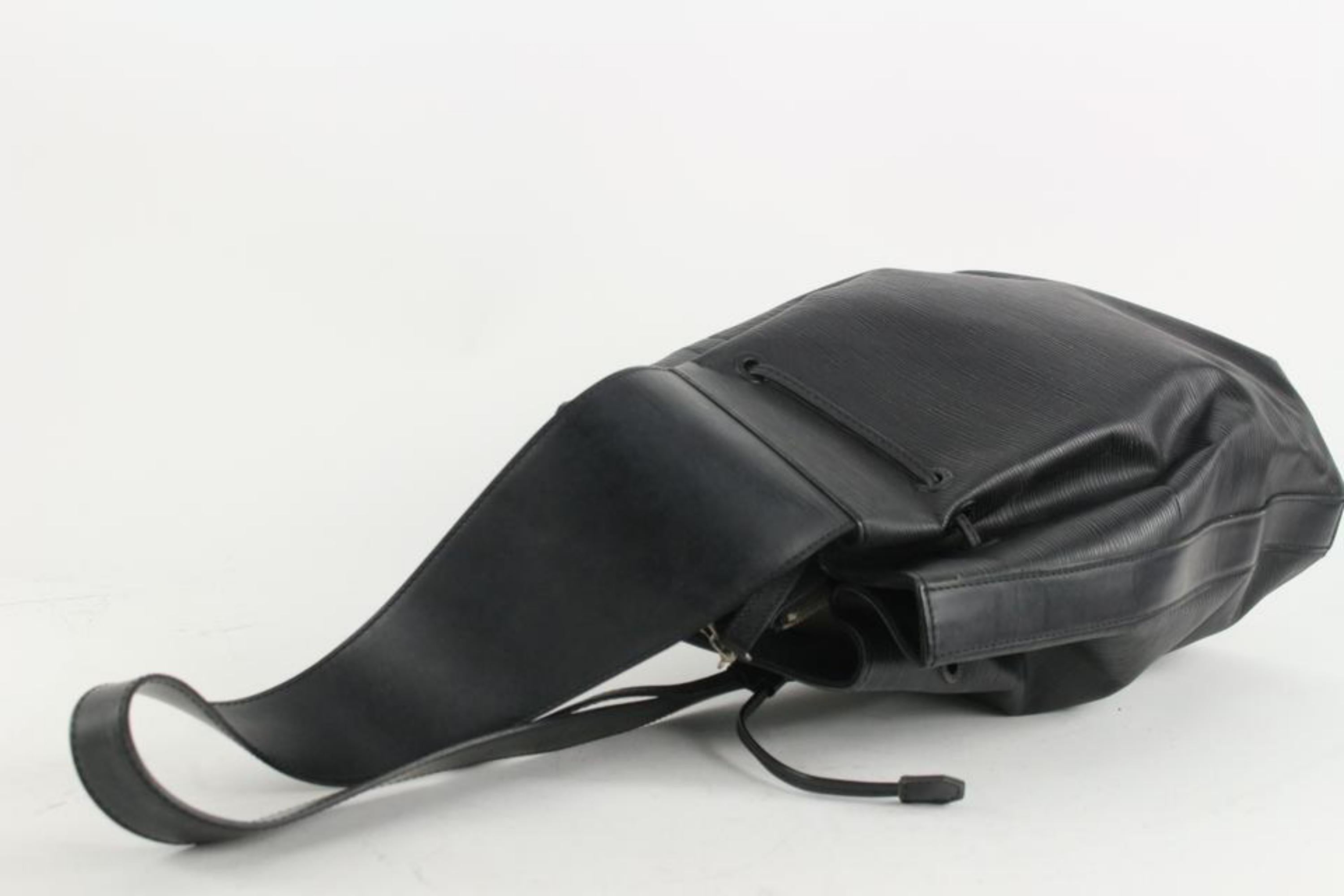 Louis Vuitton Black Epi Leather Noir Sac a Dos Sling Backpack with Pouch 1LV1103 For Sale 1