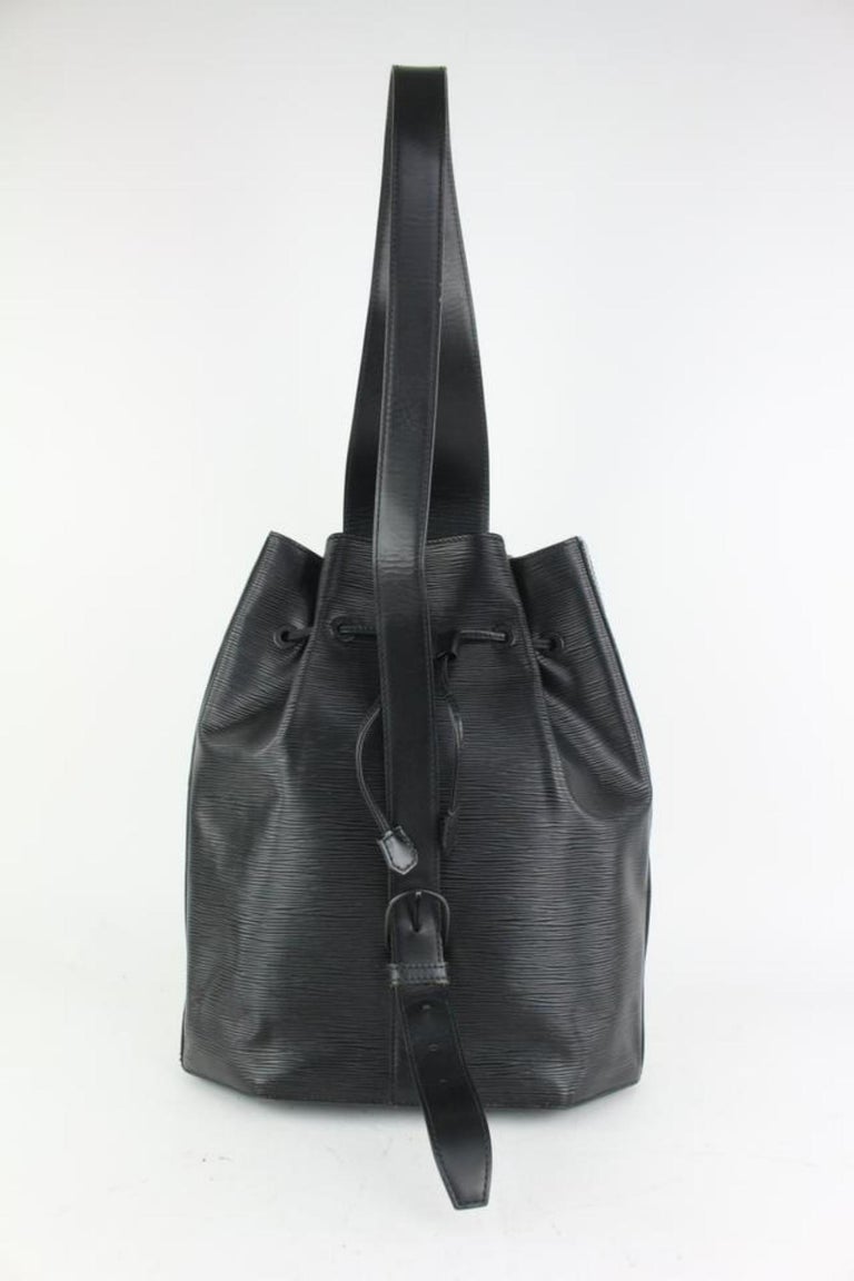 Louis Vuitton Black Epi Leather Noir Sac D'epaule Sling Backpack Hobo ...