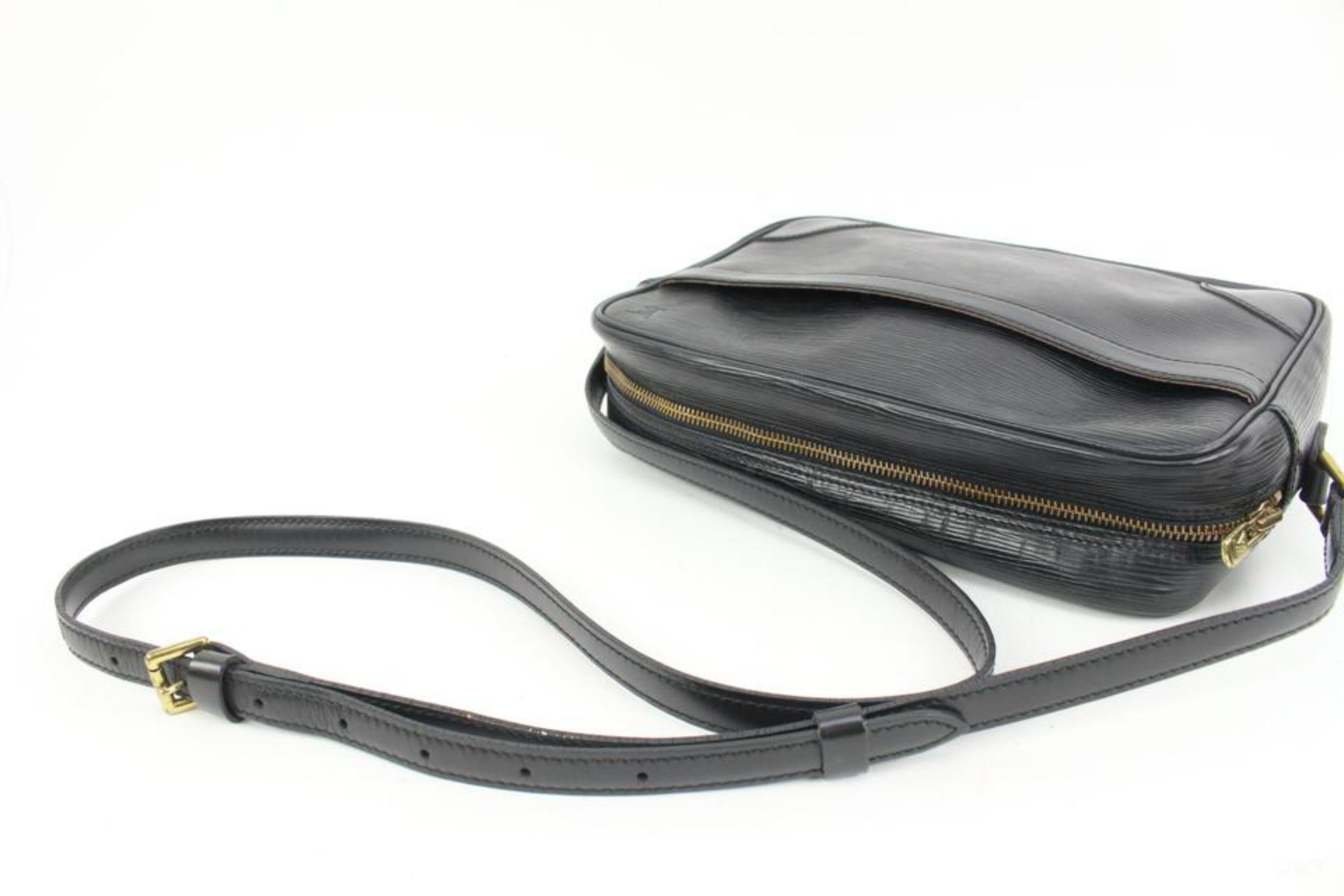 Louis Vuitton Black Epi Leather Noir Trocadero 24 Crossbody Bag 46lk40 2