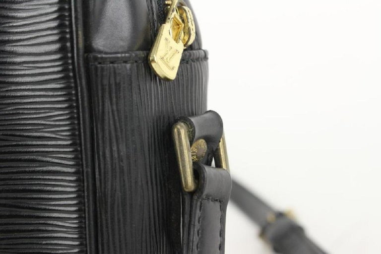 Louis Vuitton Trocadero Crossbody Black Epi Auction