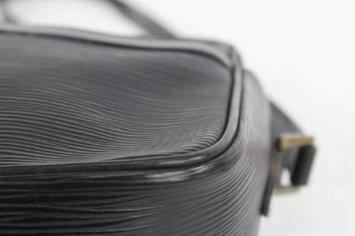 Louis Vuitton Black Epi Leather Noir Trocadero 24 Crossbody Bag 921lv57 For Sale 6