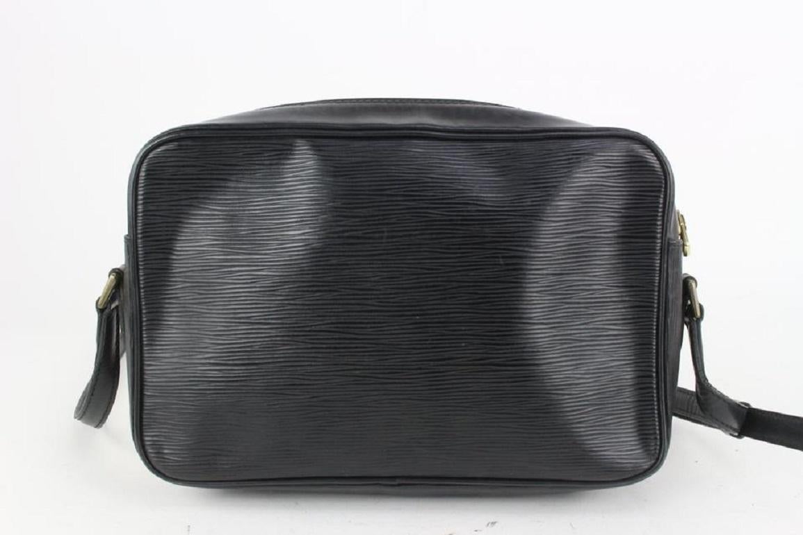 Louis Vuitton Black Epi Leather Noir Trocadero 24 Crossbody Bag 921lv57 For Sale 2