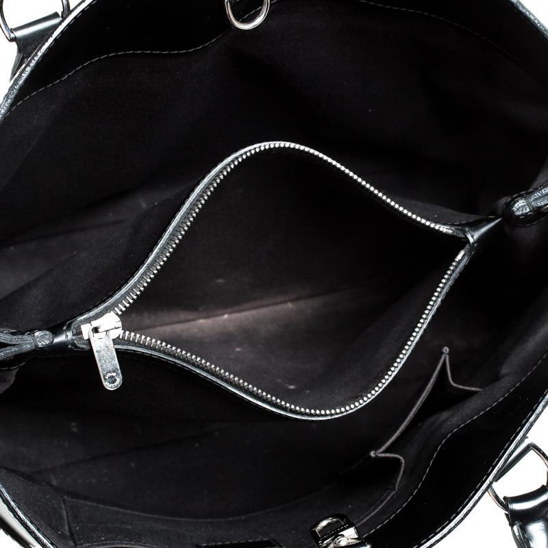 Women's Louis Vuitton Black Epi Leather Passy GM Bag