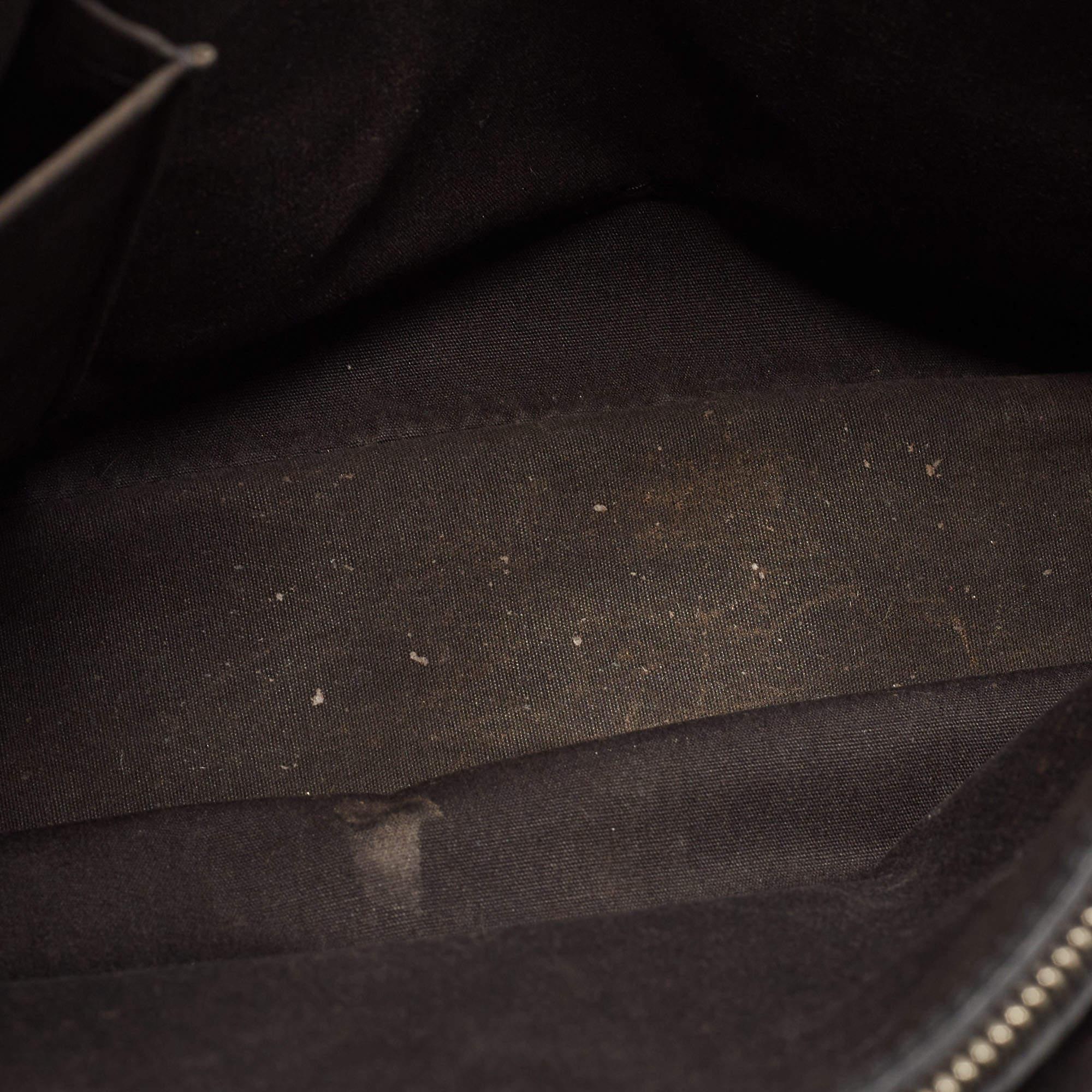 Louis Vuitton Black Epi Leather Passy PM Bag For Sale 8
