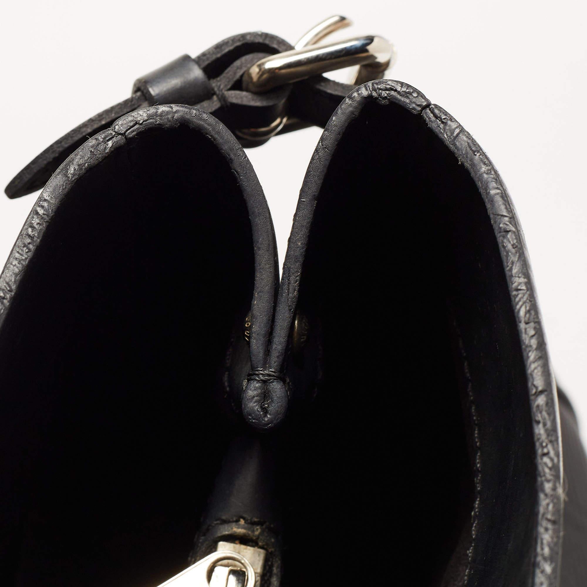 Louis Vuitton Black Epi Leather Passy PM Bag For Sale 14