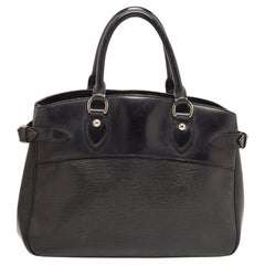 Louis Vuitton Black Epi Leather Passy PM Bag
