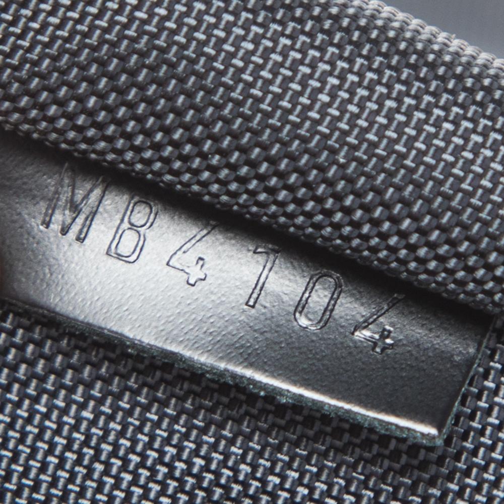 louis vuitton luggage black