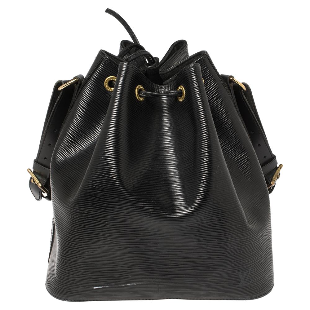 Louis Vuitton Black Epi Leather Petit Noe Bag In Good Condition In Dubai, Al Qouz 2