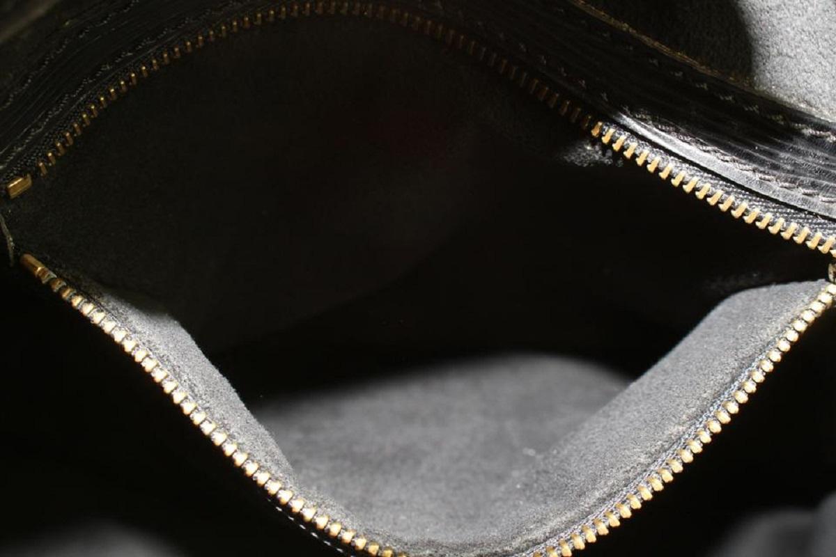 Louis Vuitton Black Epi Leather Petit Noe Drawstring Bucket Hobo Bag 1LV1018  5