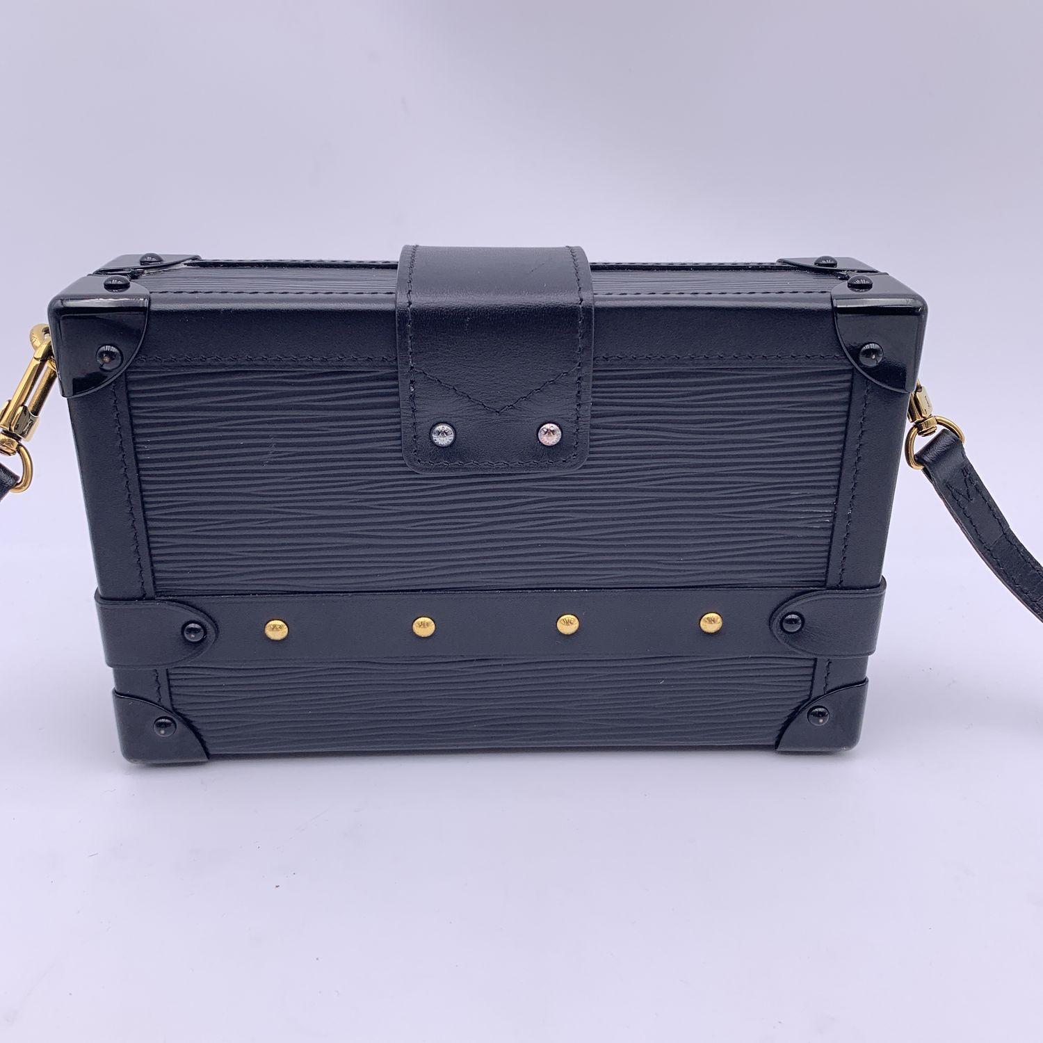Louis Vuitton Black Epi Leather Petite Malle Shoulder Bag M59179 4