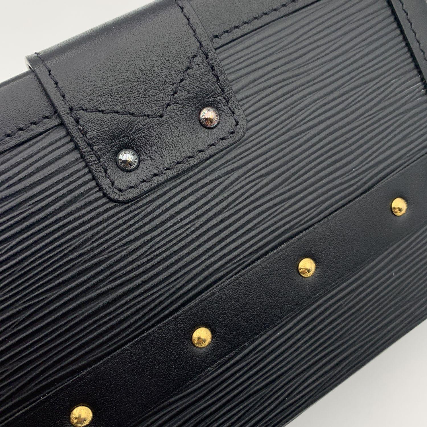 Louis Vuitton Black Epi Leather Petite Malle Shoulder Bag M59179 5
