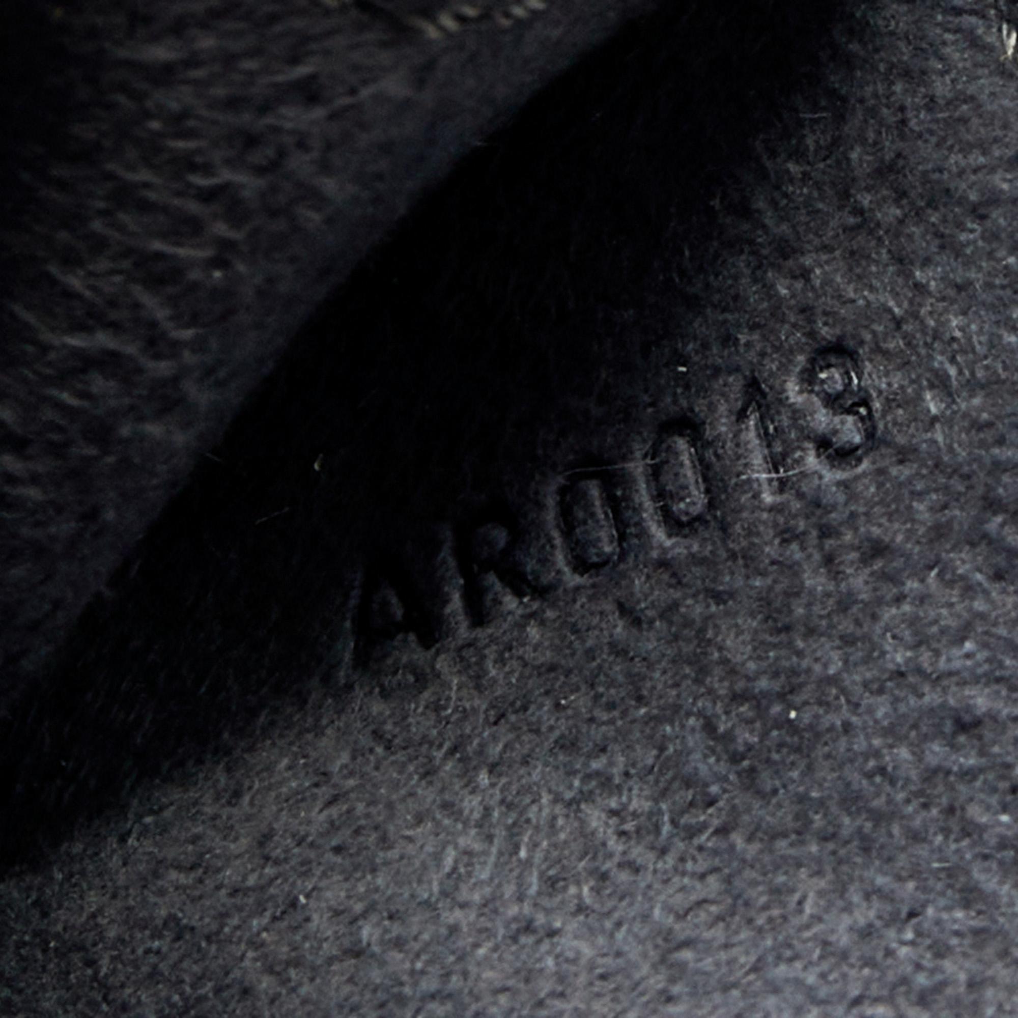 Louis Vuitton Black Epi Leather Pochette Accessoires 5