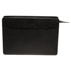 Louis Vuitton - Pochette pour homme en cuir épi noir