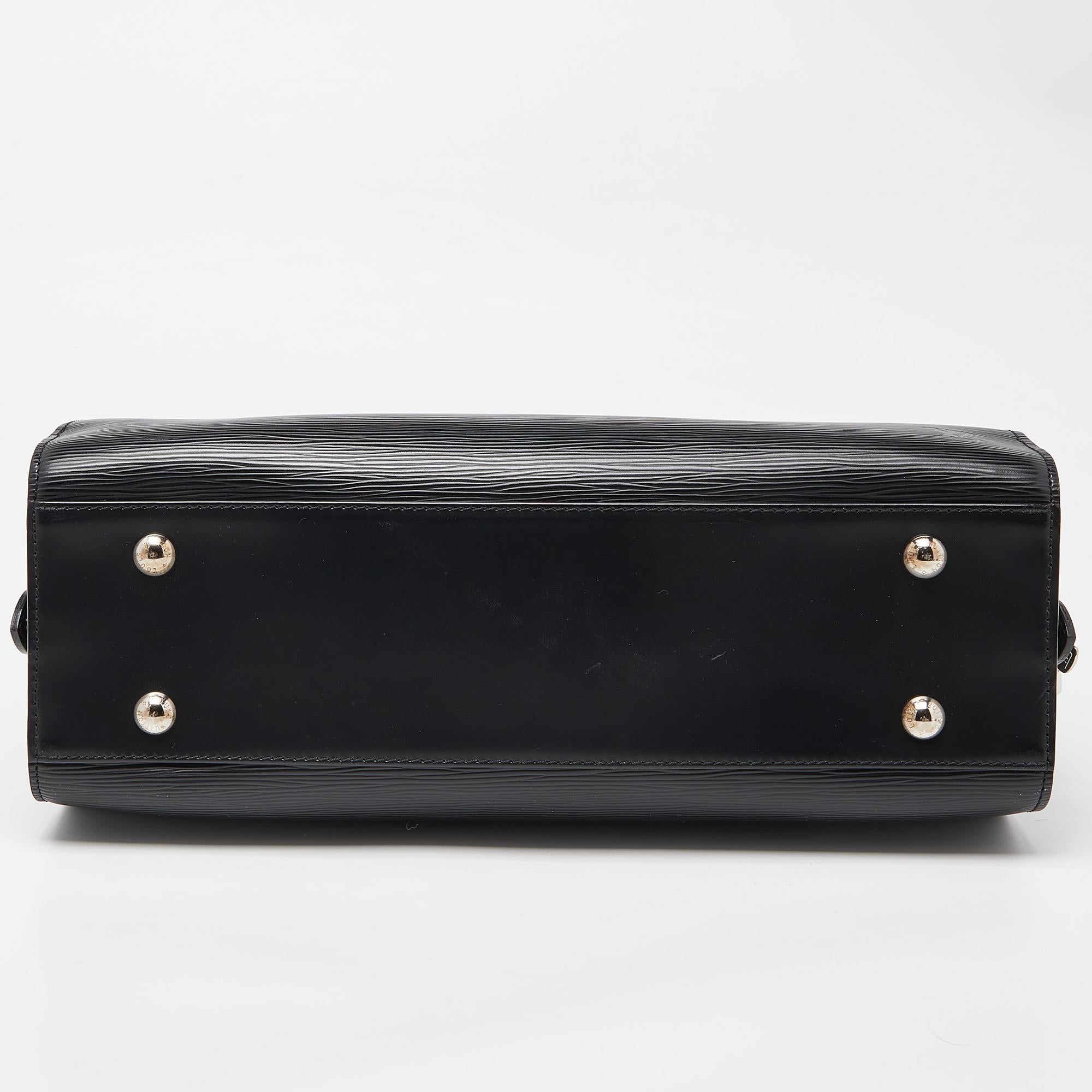 Louis Vuitton Black Epi Leather Pont Neuf GM Bag For Sale 4