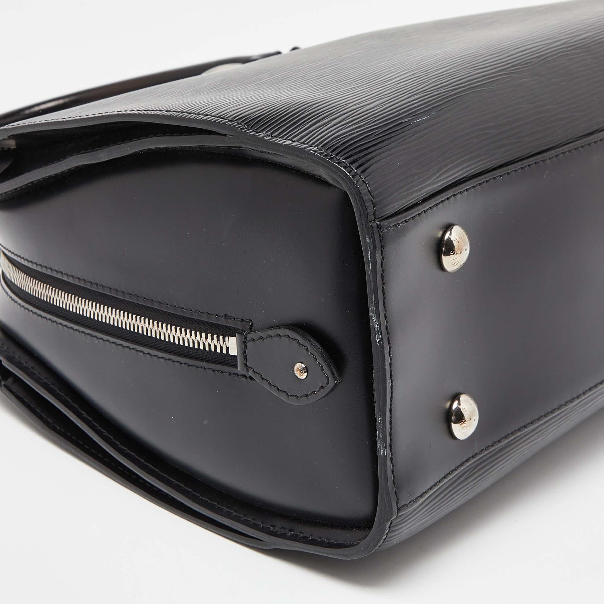 Louis Vuitton Black Epi Leather Pont Neuf GM Bag For Sale 5