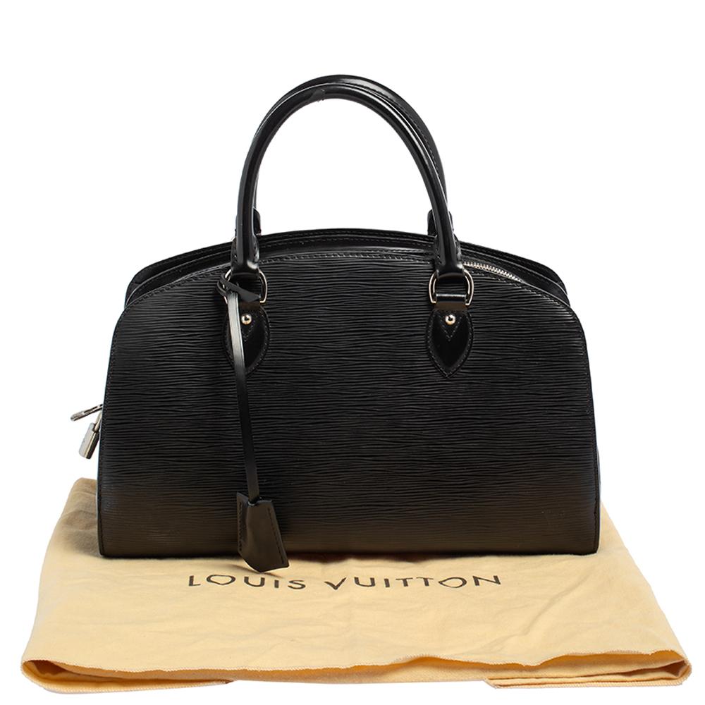 Louis Vuitton Black Epi Leather Pont Neuf PM Bag 9