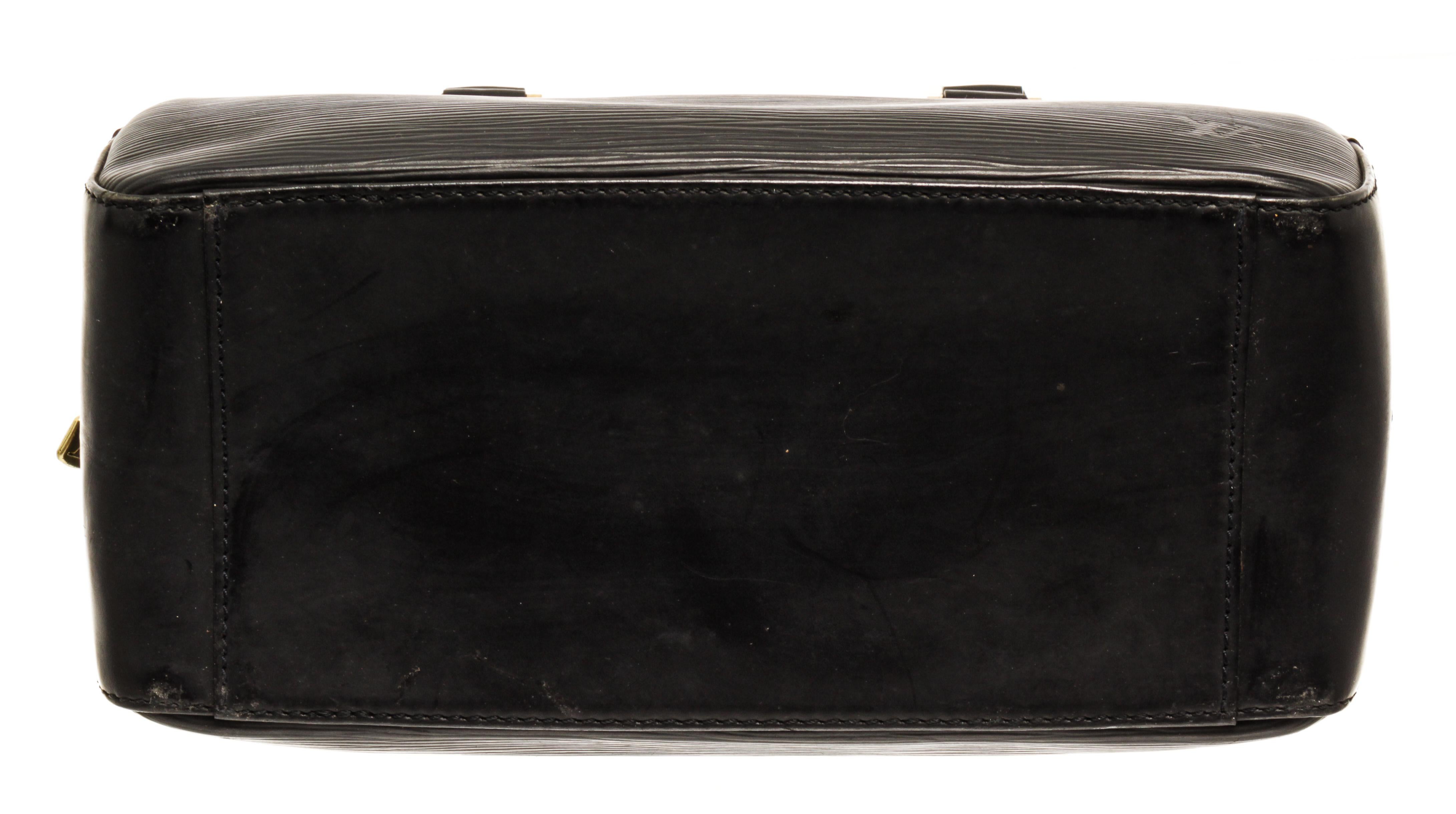 Women's Louis Vuitton Black Epi Leather Pont Neuf Satchel Bag