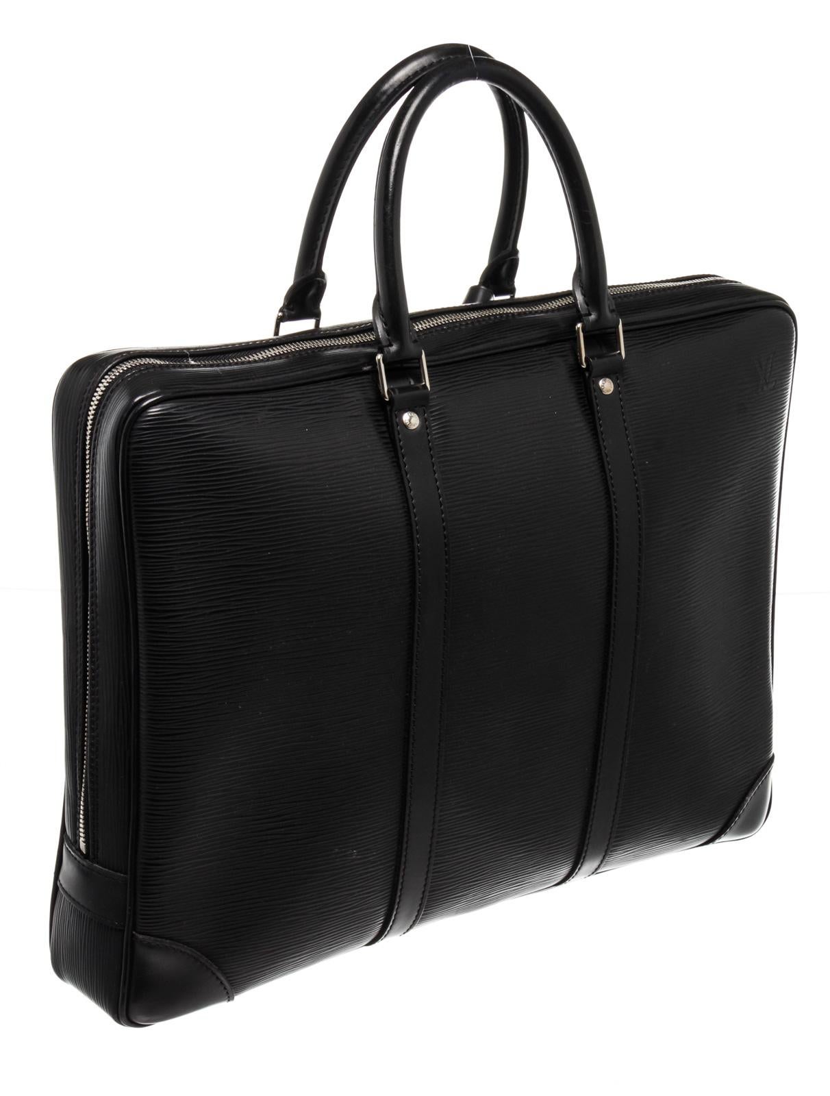 Louis Vuitton Black Epi Leather Porte Document Voyage Briefcases In Good Condition In Irvine, CA