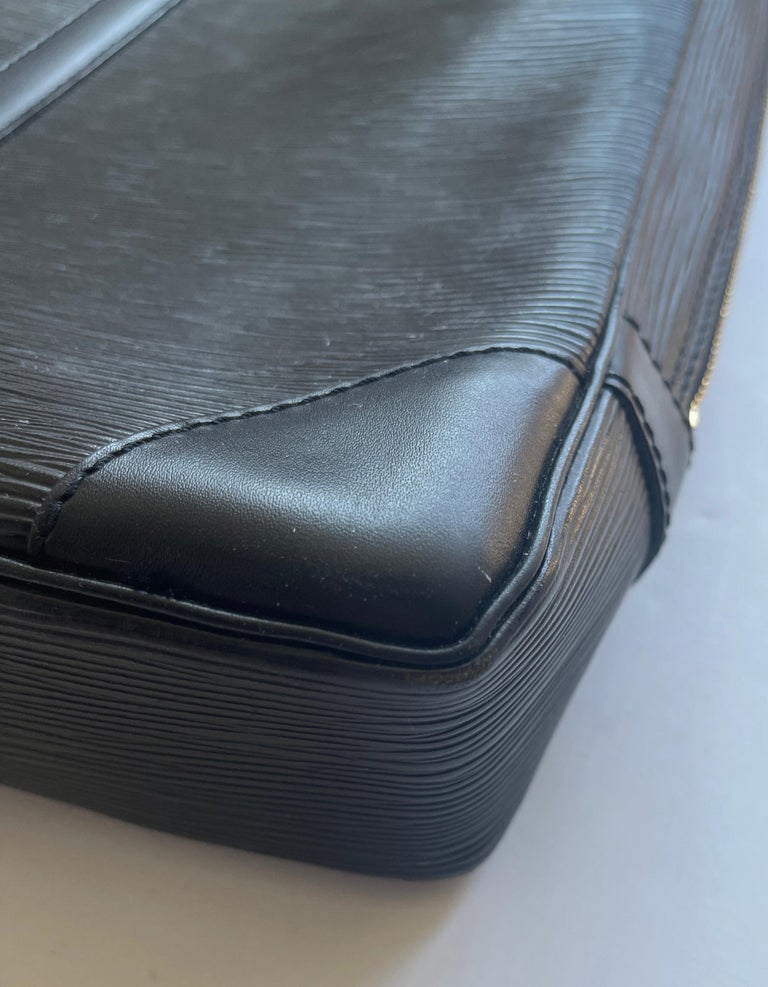 Women's Louis Vuitton Black Epi Leather Porte-Documents Voyage Briefcase Bag rt. $2,910