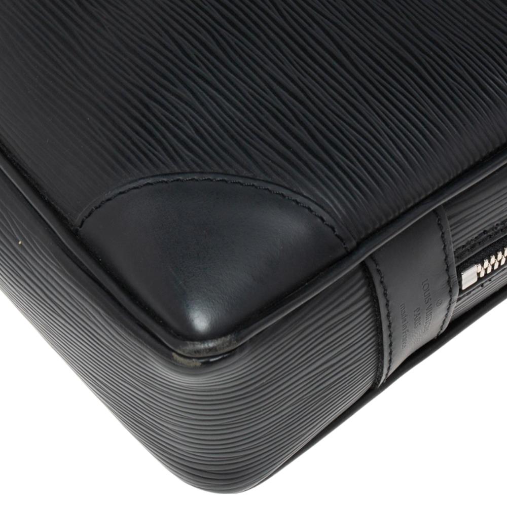 Louis Vuitton Black Epi Leather Porte Documents Voyage Briefcase In Good Condition In Dubai, Al Qouz 2