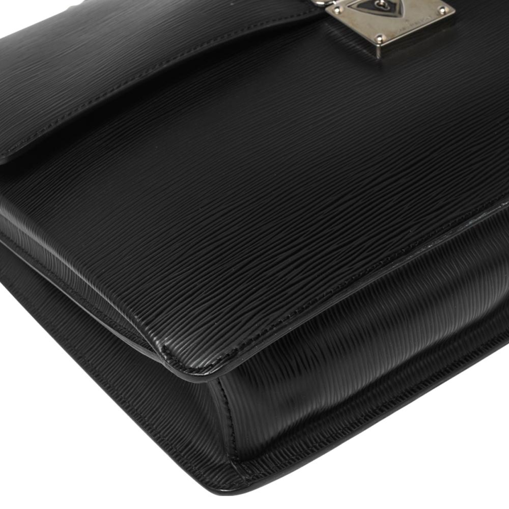 Louis Vuitton Black Epi Leather Robusto 1 Briefcase In Good Condition In Dubai, Al Qouz 2