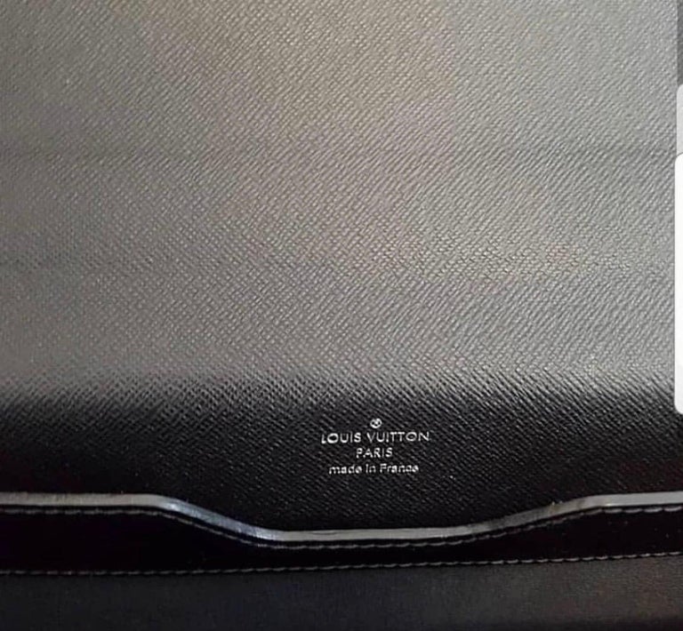 Louis Vuitton Black Epi Leather Robusto 2 Compartment Briefcase Louis  Vuitton